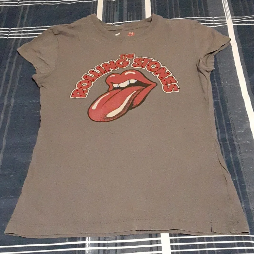 Vintage Rolling stones girls tee-shirt - Picture 1 of 7